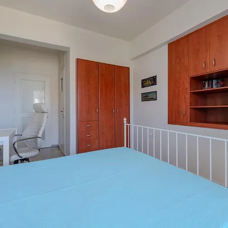 μελίτατα 15 Apartment