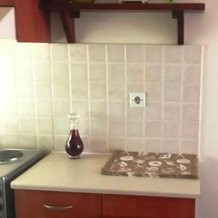 μελίτατα 15 *